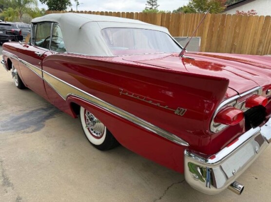 1958 Ford Fairlane