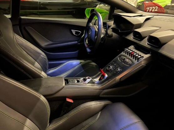 2016 Lamborghini Huracan                                                                                             