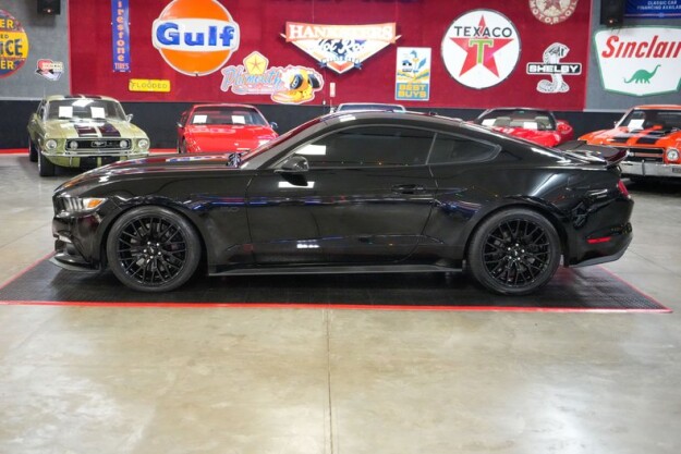 2017 Ford Mustang