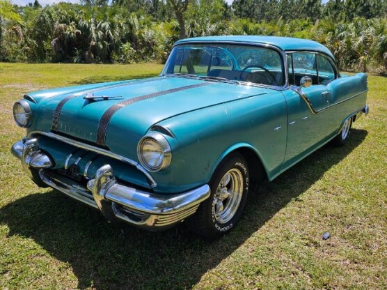 1955 Pontiac Star Chief