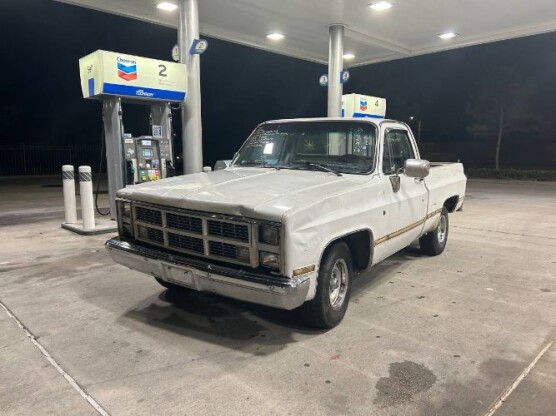 1986 Chevrolet C10 Pickup