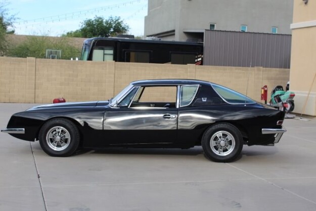 1963 Studebaker Avanti