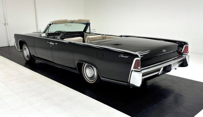 1965 Lincoln Continental