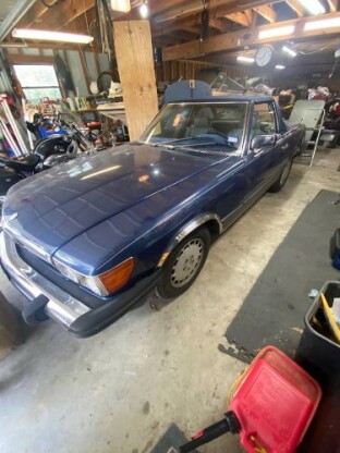 1987 Mercedes-Benz 560SL