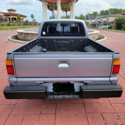 1989 Mazda B2200