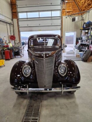 1937 Ford Model 78