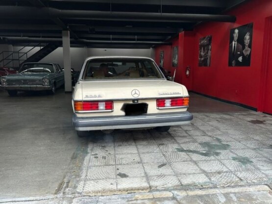 1983 Mercedes-Benz 300TD