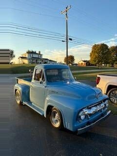 1954 Ford F-100