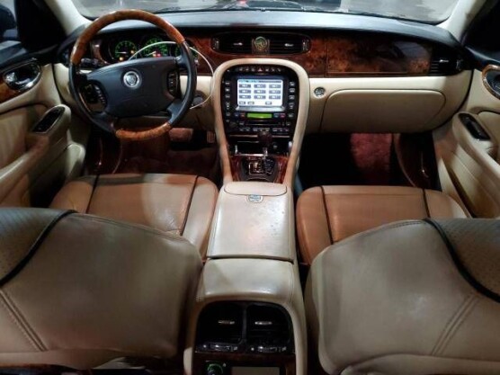 2008 Jaguar XJ