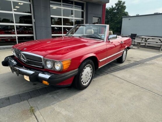 1987 Mercedes-Benz 560SL