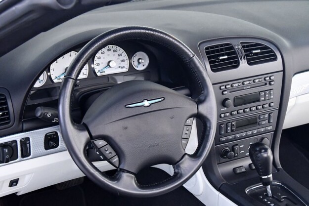 2003 Ford Thunderbird