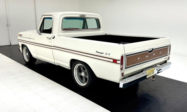 1970 Ford F-100