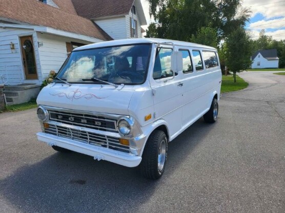 1972 Ford Econoline