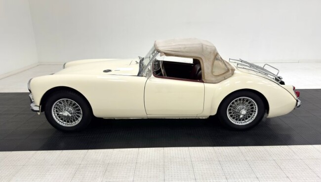 1961 MG MGA