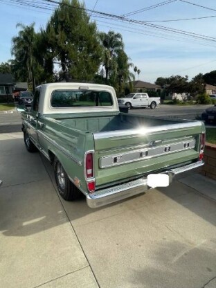 1969 Ford F-100