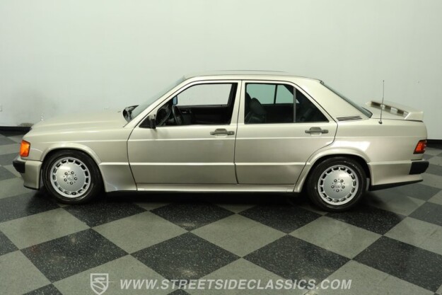 1985 Mercedes-Benz 190E