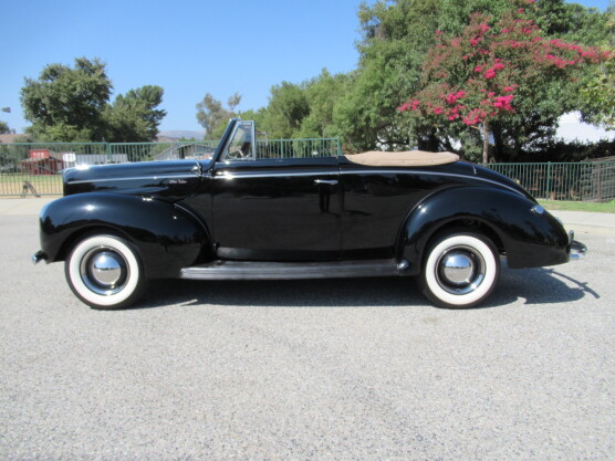 1940 Ford Deluxe