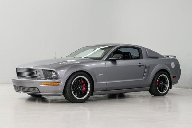 2006 Ford Mustang