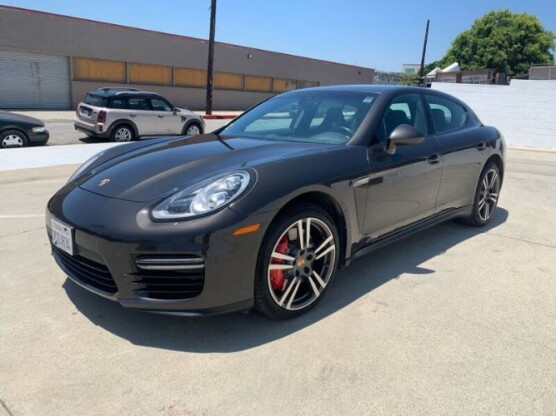 2015 Porsche Panamera