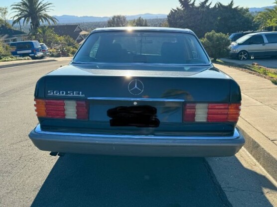 1988 Mercedes-Benz 560SL