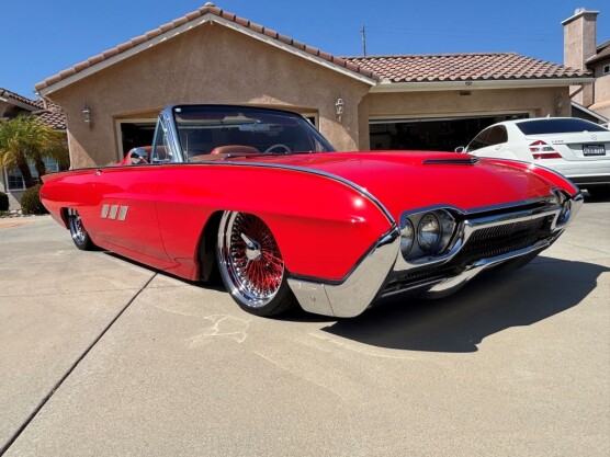 1963 Ford Thunderbird