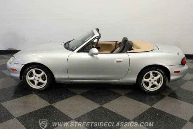 1999 Mazda Miata