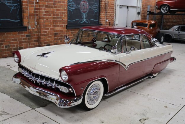 1955 Ford Fairlane