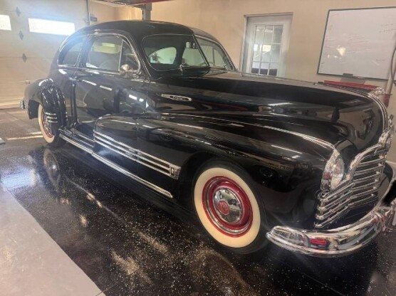 1946 Pontiac Streamliner