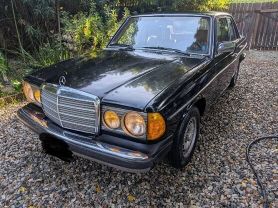 1982 Mercedes-Benz 300D