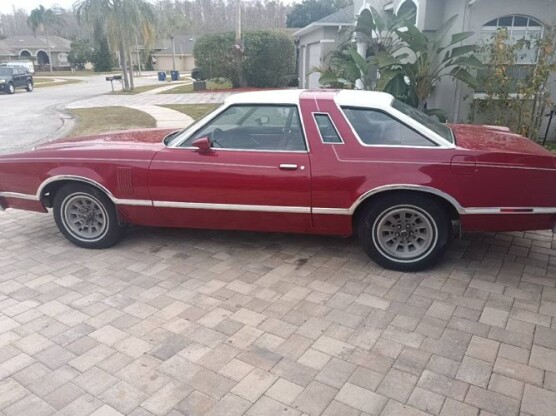 1977 Ford Thunderbird
