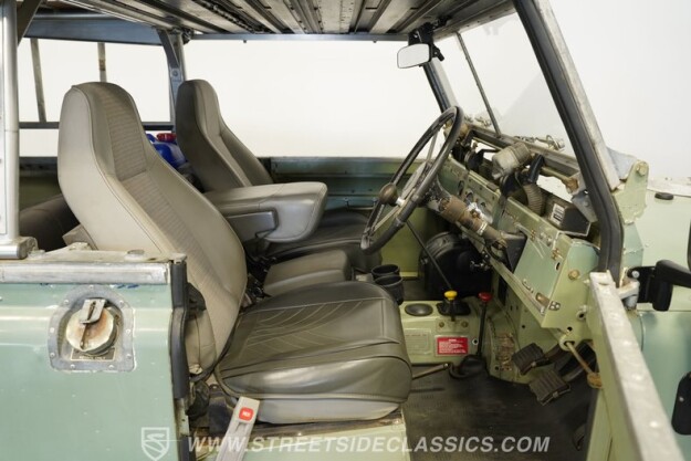 1968 Land Rover Land Rover