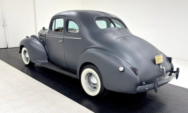 1940 Packard 110