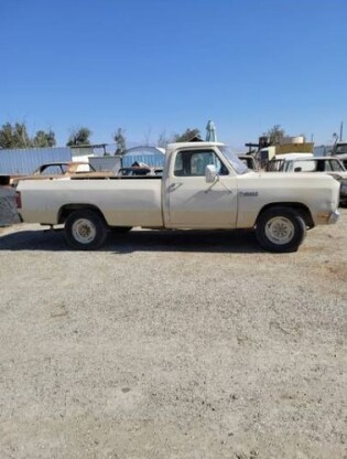 1983 Dodge D250