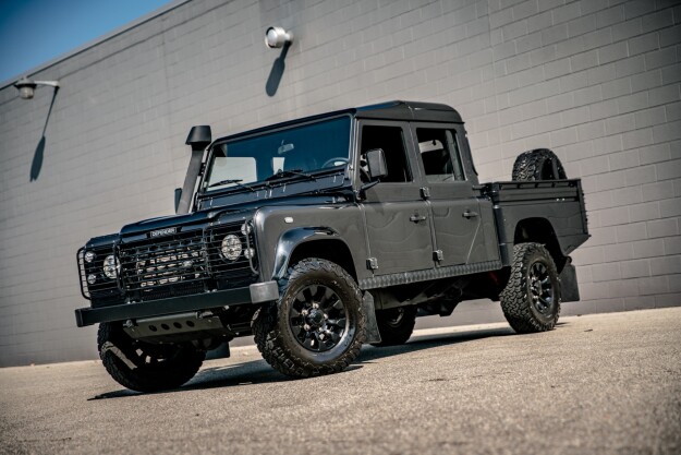 2000 Land Rover Defender