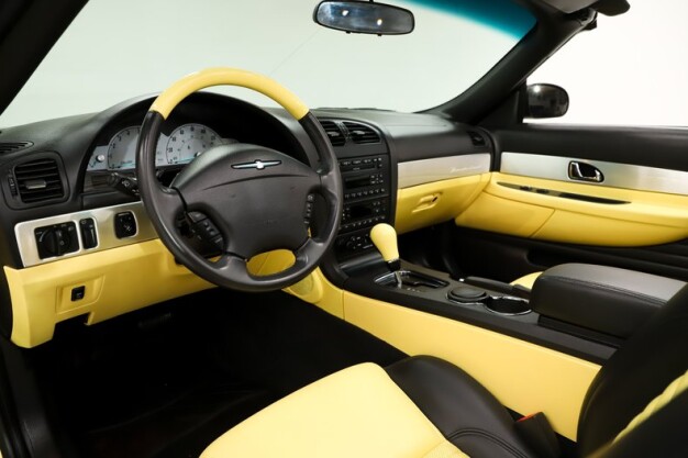 2002 Ford Thunderbird