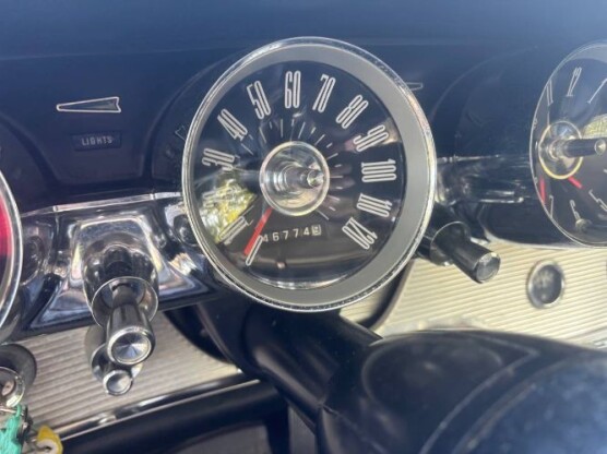 1962 Ford Thunderbird