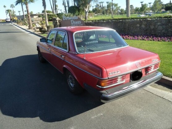1977 Mercedes-Benz 300D
