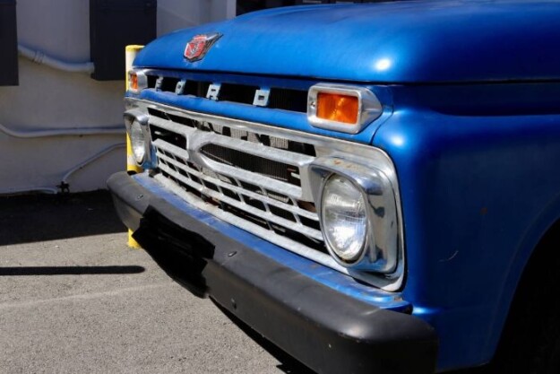 1966 Ford F-100