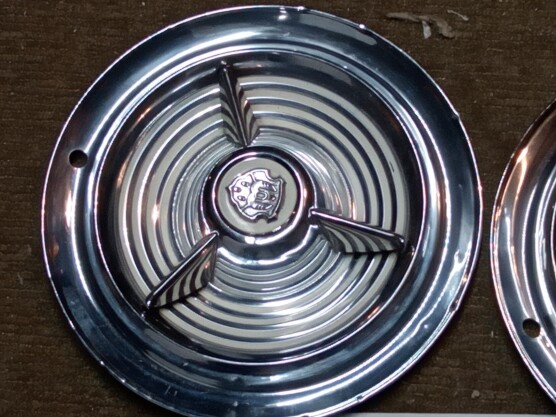 Accessories - Oldsmobile: 1953 1954 1955 Olds Fiesta Hubcaps