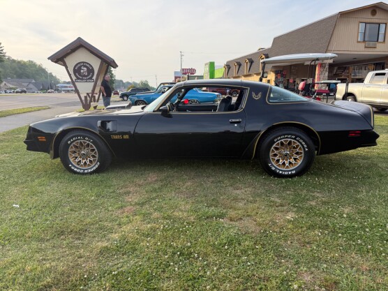 1977 Pontiac Firebird