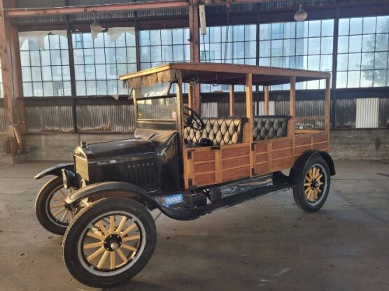 1922 Ford Model TT