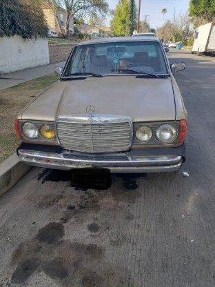 1985 Mercedes-Benz 300D