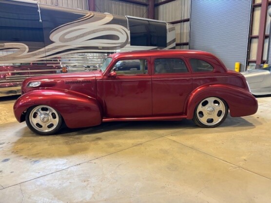 1940 Buick Sedan