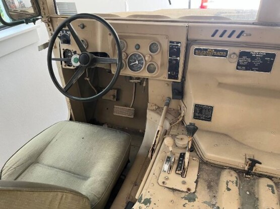 1989 AM General Hummer
