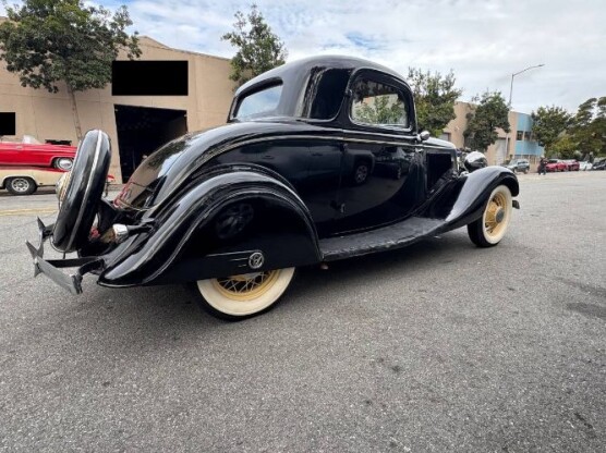 1934 Ford Coupe