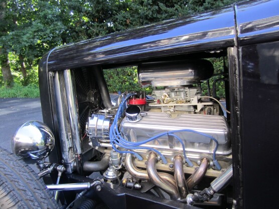 1932 Ford 5 Window