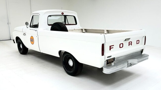 1966 Ford F-100