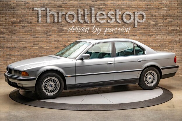 1998 BMW 740i