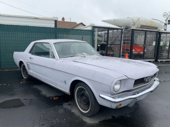 1966 Ford Mustang