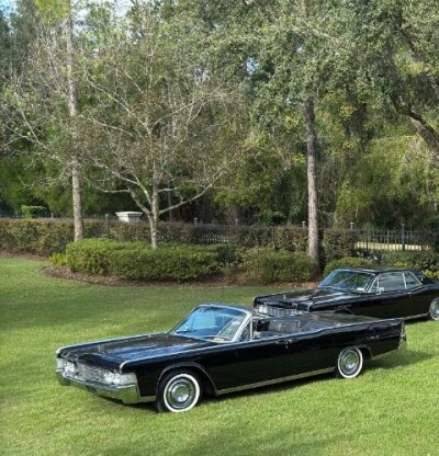 1965 Lincoln Continental